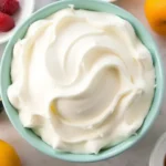 Bita Śmietana – Jak Przygotować Idealną i Trwałą?